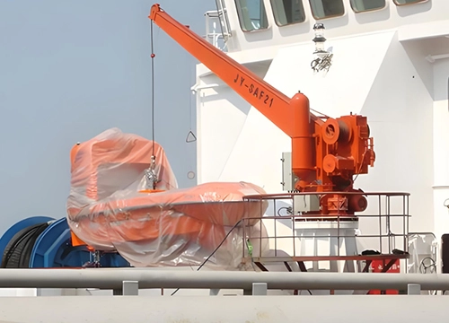 Enkelarmige davit voor reddingsboot en reddingsvlot