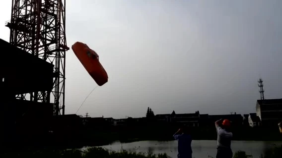 Zhenjiang Normanship vrije val reddingsboot demonstratie